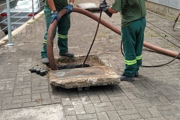 desentupidora em boqueirão santos